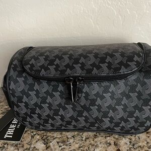 NWT Men’s True Religion Toiletry Bag